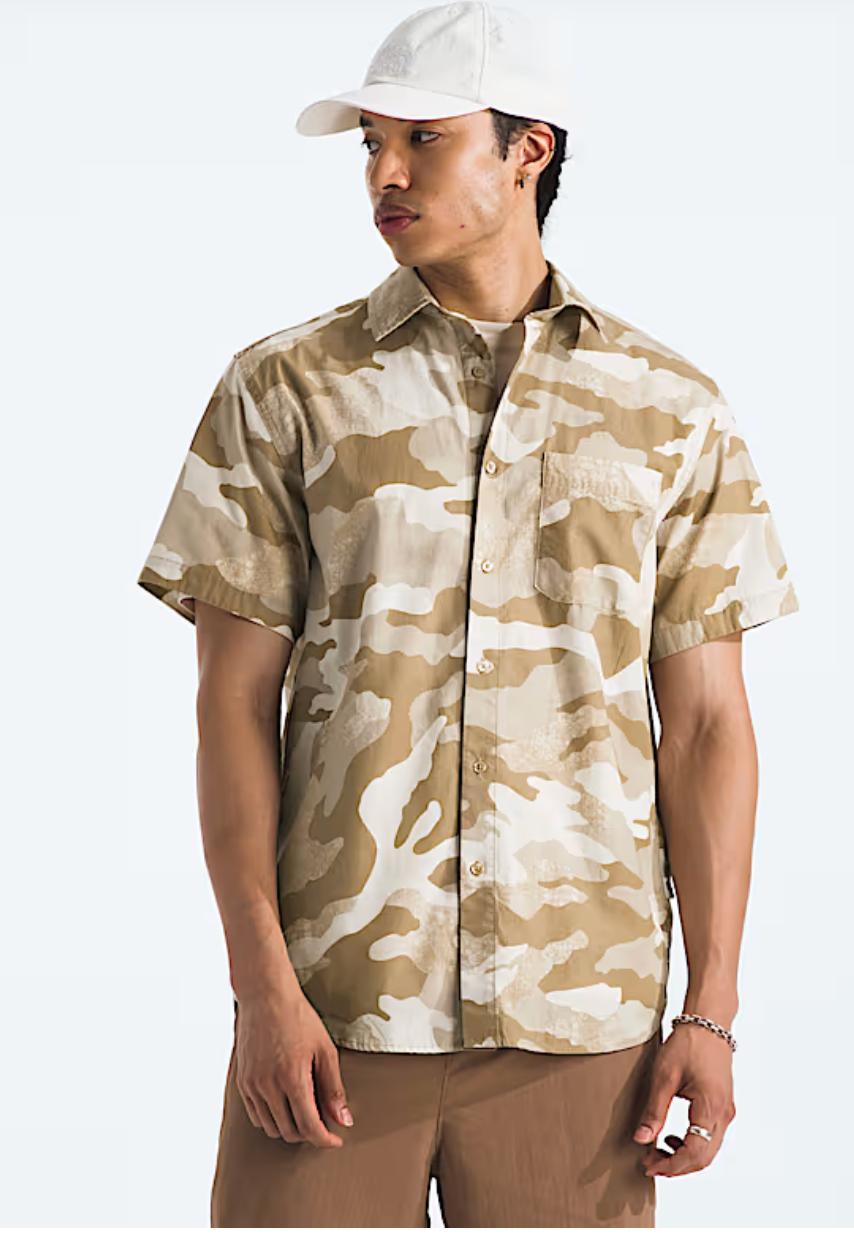 THE NORTH FACE Men’s Short-Sleeve Baytrail Pattern Shirt- KHAKI Stone TNF Camo Print